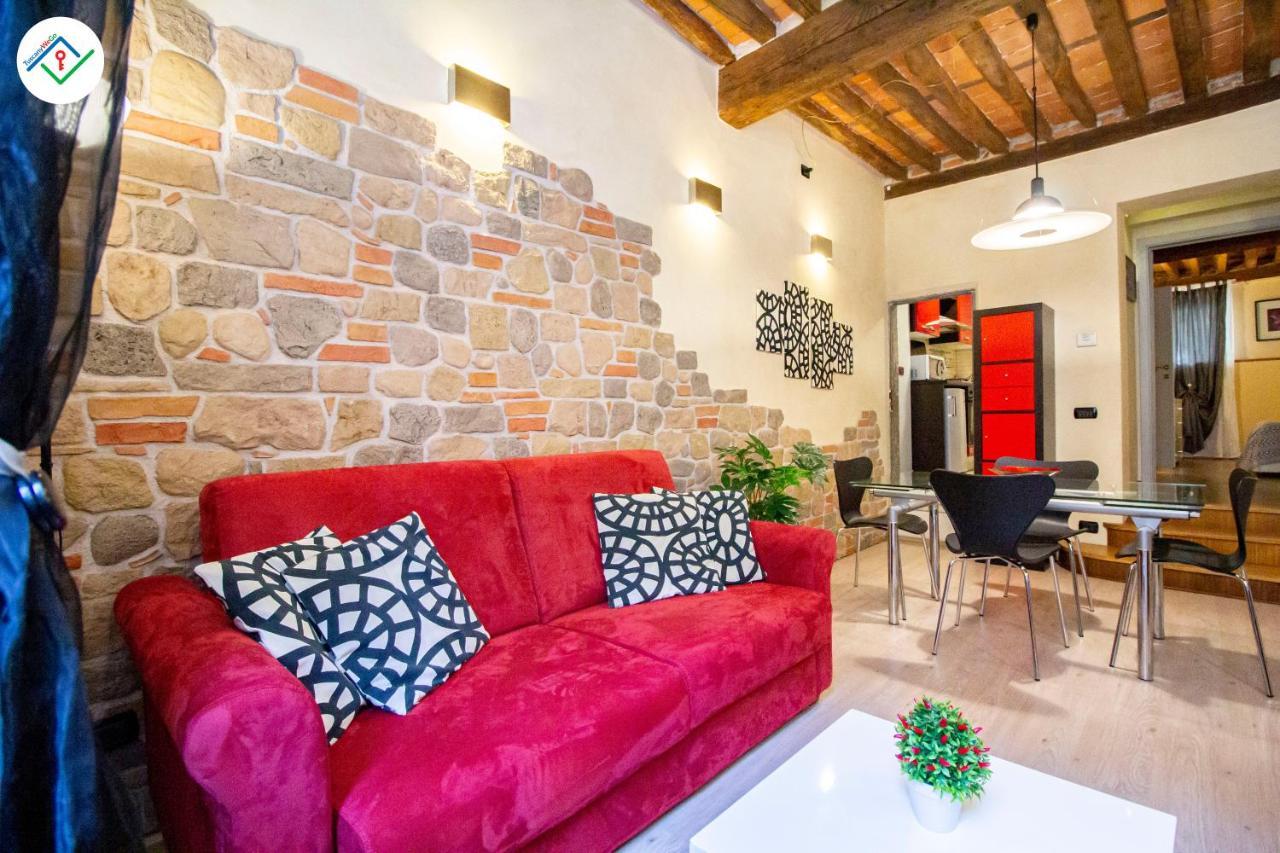 Antica Piazza Apartment By Tuscanywego Lucca Exterior foto